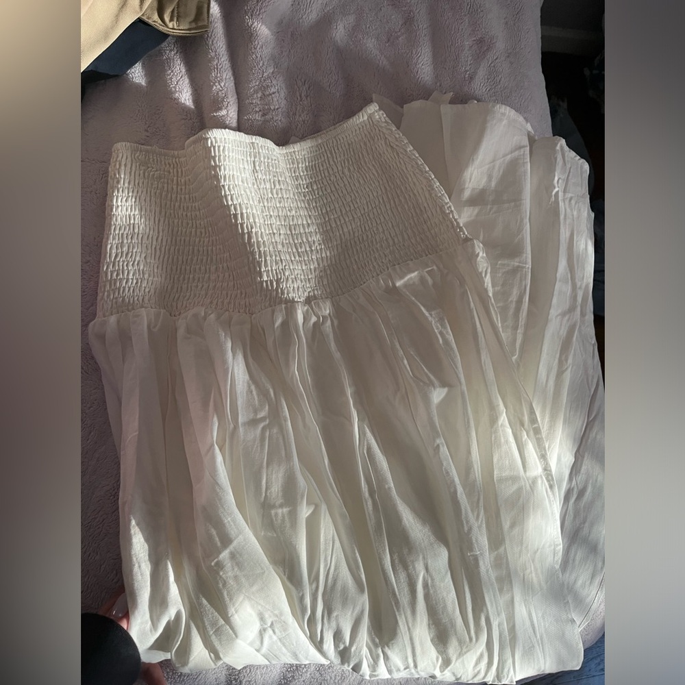 Long white maxi skirt